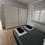 House Gaspar * Zára